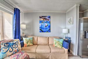 Oceanfront Corpus Christi Escape with Community Pool