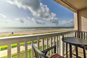 Gallery image of Oceanfront Corpus Christi Escape with Community Pool in Corpus Christi