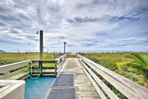 North Myrtle Beach Condo with Balcony and Views!