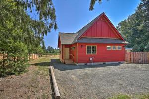 Foto da galeria de Rustic Cabin Near Mt Rainier Fire Pit and BBQ! em Packwood