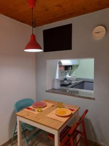 A kitchen or kitchenette at Casa Diaz