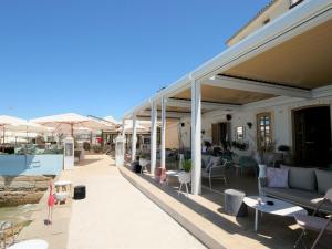 Πισίνα στο ή κοντά στο Apartment Sunset by SeeAdria Agency