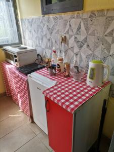 Una cocina o kitchenette en Kuca za odmor Simic