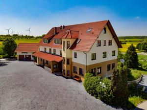 Zdjęcie z galerii obiektu Landhotel Kirchberg w mieście Kirchberg an der Jagst