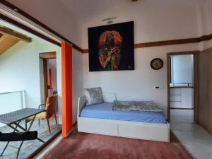 A bed or beds in a room at Mountain Villa near Bansko