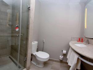 Um banheiro em ibis Natal