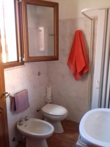 A bathroom at Canne Al Vento