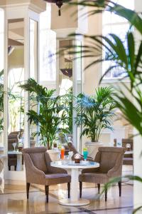 Posezení v ubytování Hotel RIU Garoé