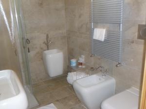 Koupelna v ubytování Relais Villa Giulia