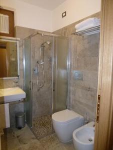 Koupelna v ubytování Relais Villa Giulia