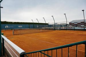 Tenis a/nebo squash v ubytování TennisHill Havířov nebo okolí