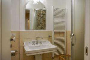 Koupelna v ubytování B&B I sei volti Lecce