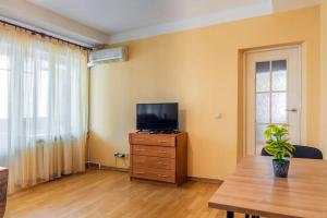Μια τηλεόραση ή/και κέντρο ψυχαγωγίας στο Большая Васильковская 136