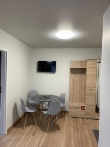 Телевізор і / або розважальний центр в Helgrindur Guesthouse