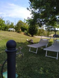 A garden outside La Silvana B&B