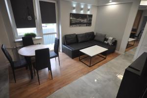 Posedenie v ubytovaní JDK Apartamenty Mickiewicza 34m2 4-osobowy