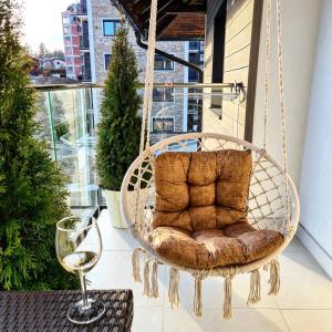 A seating area at Aralux apartman Zlatibor