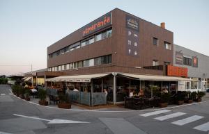 Byggingin sem hótelið er í