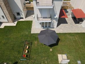 Um jardim em Mythic Villas