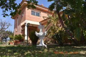 Vonkajšia záhrada v ubytovaní VILLA Santa Susanna