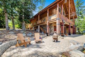 Gallery image of Log Cabin Luxury in Snoqualmie Pass