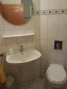 Koupelna v ubytování Landgasthaus Hesse