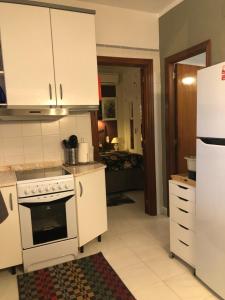 Kuchyňa alebo kuchynka v ubytovaní Casa tres coronas-Annexet