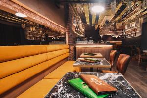 A seating area at Project 3 Urban Chic Hotel