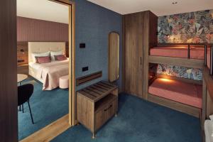 Postel nebo postele na pokoji v ubytování Van der Valk Hotel Haarlem + 37 fotografií