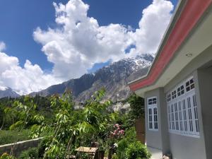 Foto dalla galleria di Green Guest House Altit Hunza a Valle dell'Hunza