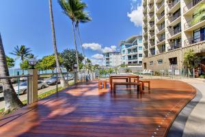 Gallery image of Aquarius On The Beach in Townsville