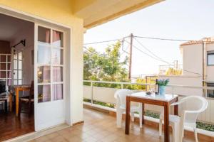 Gallery image of Rena's Hospitality walk to the beach,10min to Chania! in Kato Daratso