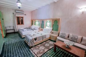 Foto dalla galleria di Hassilabiad Appart Hotel a Merzouga