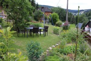 Zahrada ubytování Ferienwohnung Gläser