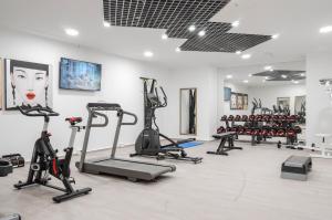 Fitness centrum a/nebo fitness zařízení v ubytování Adolphine Garden