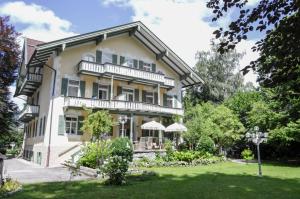 Gallery image of Villa Adolphine in Rottach-Egern
