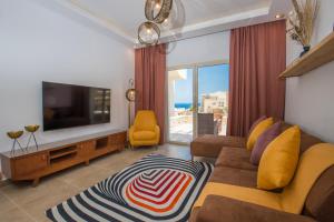 טלויזיה ו/או מרכז בידור ב-OSKENA Azzurra Sahl Hasheesh Hurghada