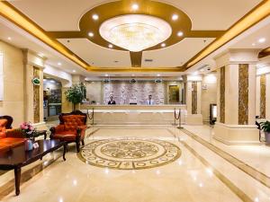 Lobi atau kawasan kaunter penerimaan di Vienna Hotel Shanghai Pudong Jinqiao Park