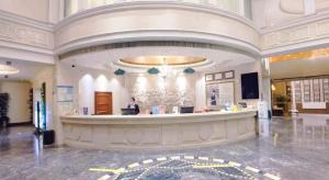 Ο χώρος του λόμπι ή της ρεσεψιόν στο Vienna International Hotel Shanghai Hongkou Guangyue Road