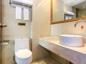 Koupelna v ubytování Vienna International Hotel Shanghai Fengxian Nanqiao