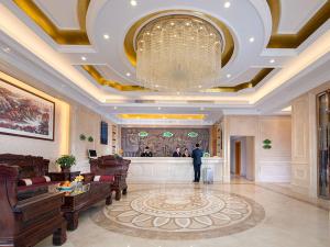 Ο χώρος του λόμπι ή της ρεσεψιόν στο Vienna Hotel Dongguan Songshanhu Huawei