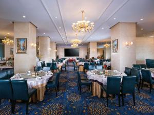 Restorāns vai citas vietas, kur ieturēt maltīti, naktsmītnē Venus Royal Hotel Guilin Airport