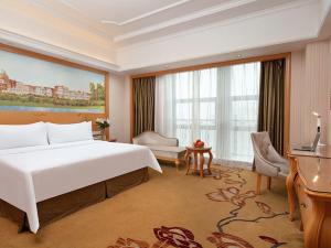 Gallery image of Vienna International Hotel Jiujiang Shili Street in Jiujiang