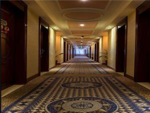 Fotografie z fotogalerie ubytování Vienna Hotel in Pinghu Square v destinaci Longgang