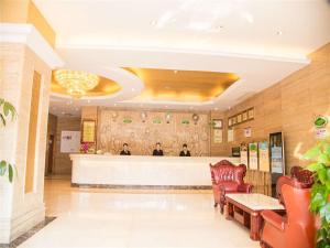 Fotografie z fotogalerie ubytování Vienna Hotel in Pinghu Square v destinaci Longgang