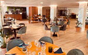 Um restaurante ou outro lugar para comer em Cullera Holiday