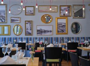 Essential by Dorint Basel City餐厅或其他用餐的地方