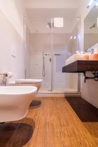 Vannituba majutusasutuses Arcobaleno Suites