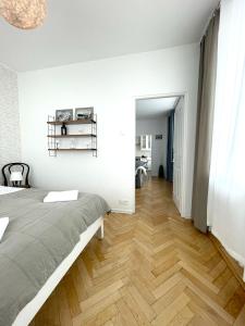 Posteľ alebo postele v izbe v ubytovaní 08 Gdynia Centrum - Apartament Mieszkanie dla 6 os