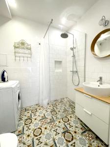 Kúpeľňa v ubytovaní 08 Gdynia Centrum - Apartament Mieszkanie dla 6 os
